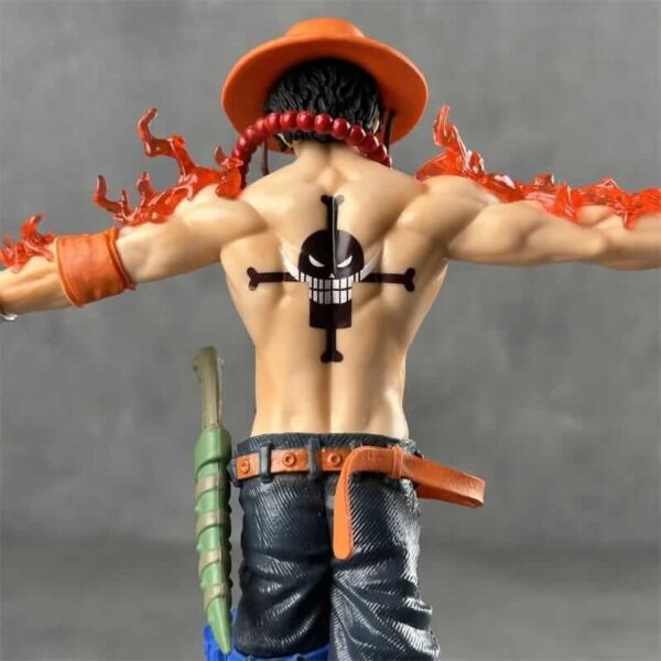 Figurine Portgas D. Ace 28cm avec lumière LED – One Piece GK PVC