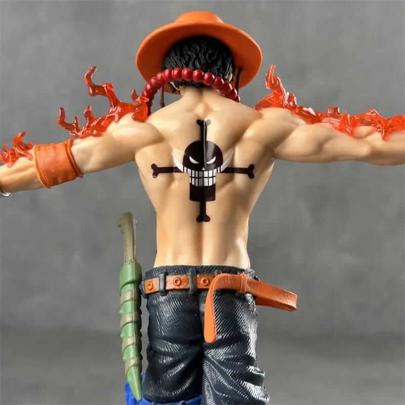 Figurine Portgas D. Ace 28cm avec lumière LED – One Piece GK PVC